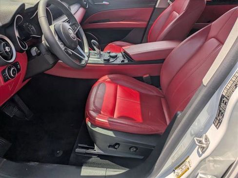 Used 2019 Alfa Romeo Stelvio w/ Nero Edizione RWD image 12