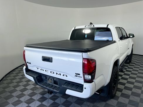 Used 2023 Toyota Tacoma SR5 AWD/4WD image 3