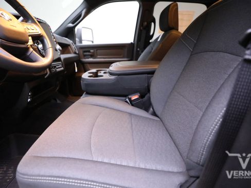 New 2026 RAM 3500 Tradesman image 10