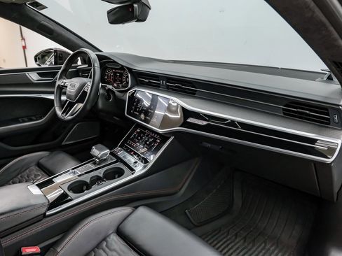 Used 2021 Audi RS 7 Sportback w/ Carbon Optic Package image 15