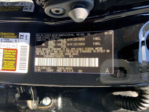 New 2026 Toyota Highlander Platinum AWD/4WD image 22