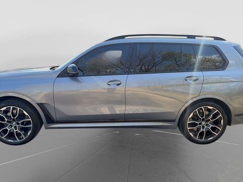Used 2026 BMW X7 M60i AWD/4WD image 2