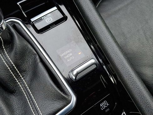 Used 2022 Jeep Compass High Altitude image 24