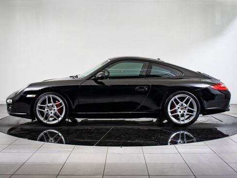 Used 2009 Porsche 911 Carrera S image 2