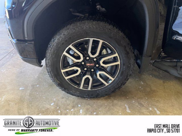 Used 2026 GMC Sierra 1500 AT4 w/ AT4 Premium Package AWD/4WD image 26