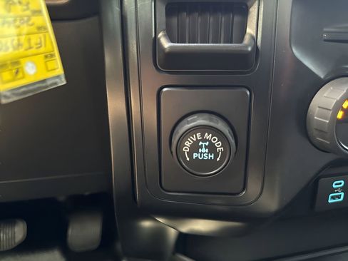 Used 2024 Ford F150 XL image 18