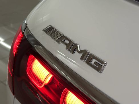 New 2025 Mercedes-Benz GLS 63 AMG 4MATIC image 8