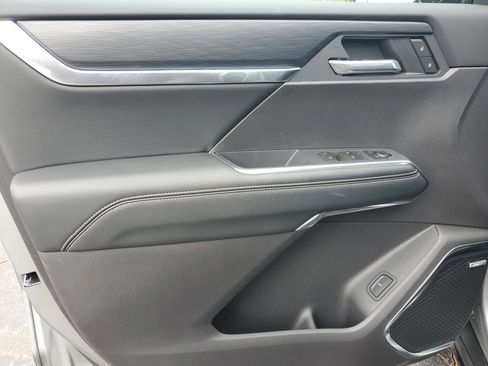 New 2026 GMC Acadia Elevation w/ Elevation Premium Package image 18