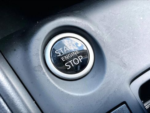 Used 2025 Nissan Kicks Play S image 31