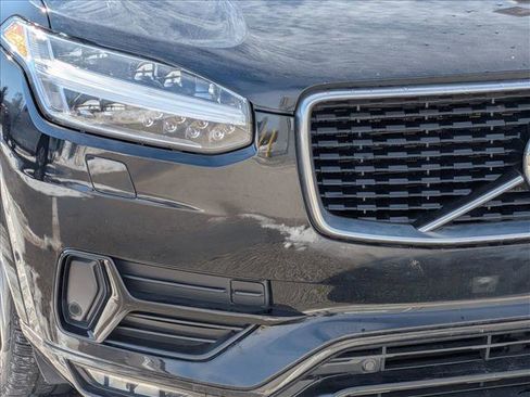 Used 2017 Volvo XC90 T6 R-Design w/ Vision Package image 12