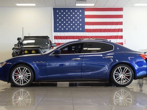 Used 2016 Maserati Ghibli S RWD image 22