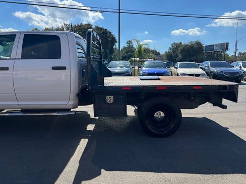 Used 2018 RAM 3500 Tradesman w/ Chrome Appearance Group image 7