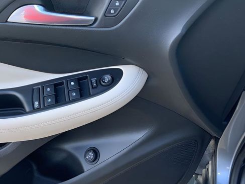 Used 2020 Buick Envision Preferred image 16