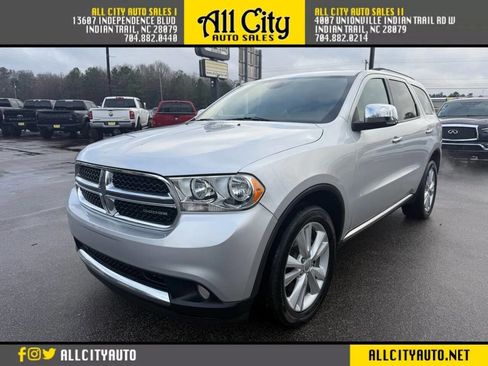 Used 2011 Dodge Durango Crew image 3