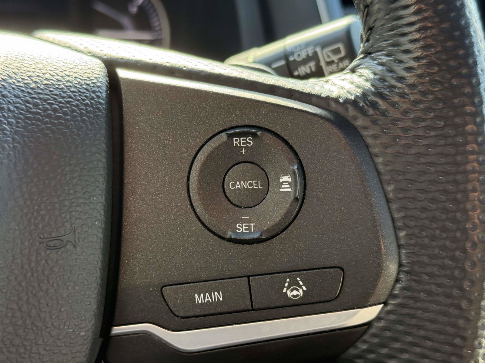 Certified 2024 Honda Passport EX-L image 21