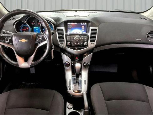 Used 2014 Chevrolet Cruze LT FWD image 7