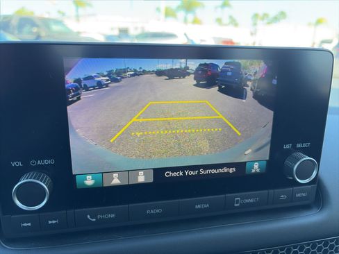 Used 2025 Honda HR-V Sport image 15