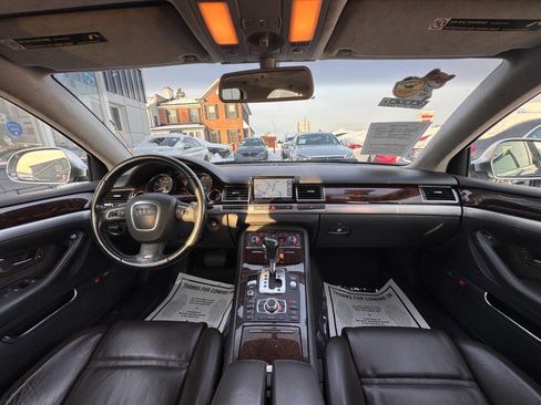 Used 2008 Audi S8 image 16