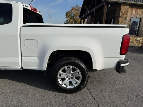 Used 2022 Chevrolet Colorado LT w/ Fleet Safety Package RWD image 33