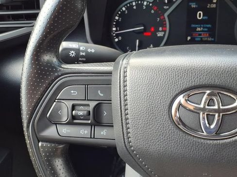 Used 2026 Toyota Tundra SR AWD/4WD image 19