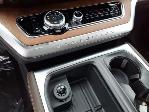 New 2026 Ford Expedition King Ranch AWD/4WD image 14