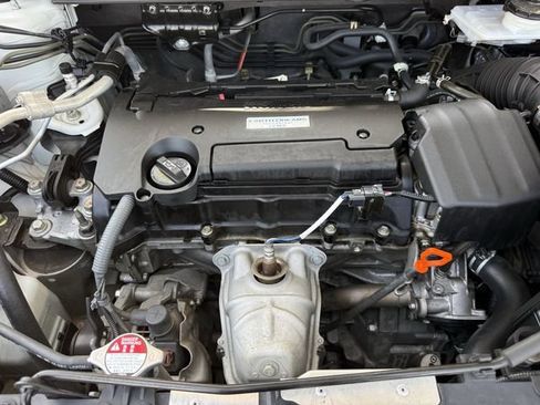 Used 2019 Honda CR-V LX image 30