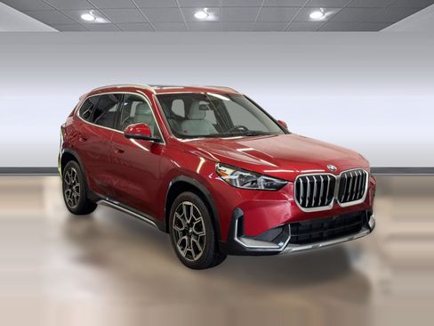 Used 2026 BMW X1 xDrive28i w/ Technology Package AWD/4WD image 7