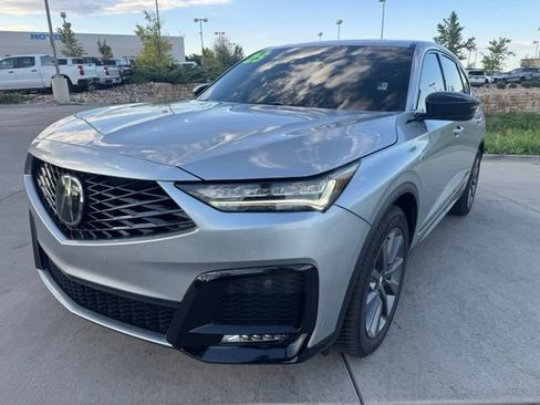 Used 2025 Acura MDX A-Spec AWD/4WD image 4