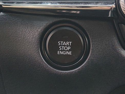 Used 2023 MAZDA CX-30 AWD 2.5 S w/ Premium Package image 23