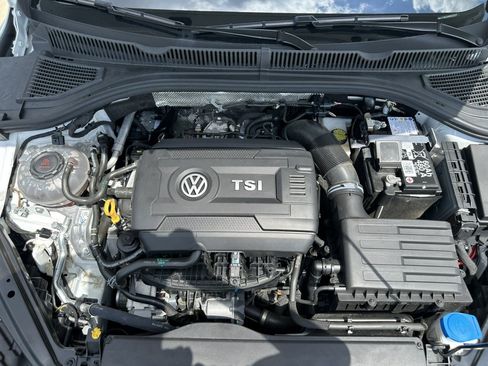 Used 2025 Volkswagen Jetta GLI Autobahn w/ GLI Black Package FWD image 11