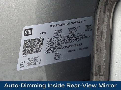 Used 2025 Chevrolet Suburban Premier AWD/4WD image 30