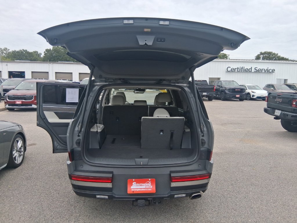 Used 2024 Hyundai Santa Fe Limited AWD/4WD image 22