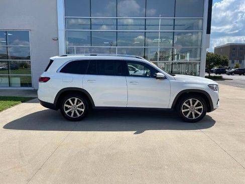 Used 2023 Mercedes-Benz GLS 450 4MATIC image 4