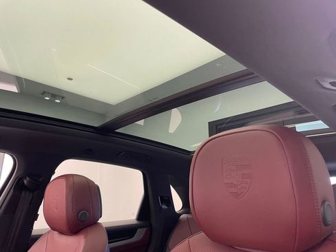 New 2026 Porsche Cayenne AWD/4WD image 17