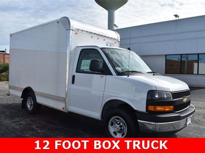 New 2025 Chevrolet Express 3500 w/ Power Convenience Package