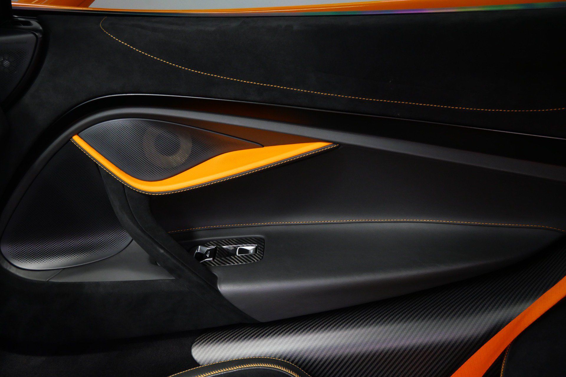 Used 2022 McLaren 720S Performance RWD image 29
