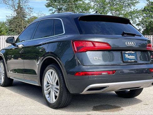 Used 2019 Audi Q5 2.0T Premium Plus w/ Premium Plus Package AWD/4WD image 11