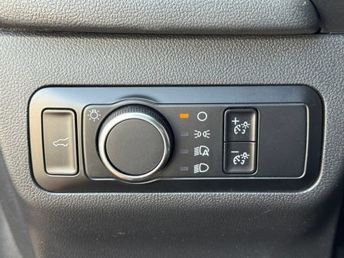 Used 2024 Ford Escape ST-Line FWD image 19