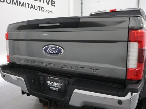 Used 2017 Ford F350 Lariat w/ Lariat Ultimate Package image 30