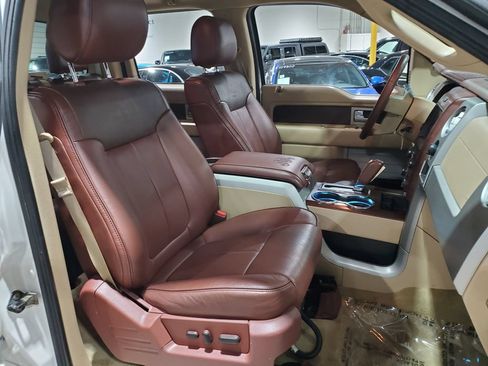 Used 2014 Ford F150 King Ranch w/ King Ranch Luxury Package AWD/4WD image 13