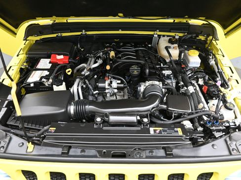 Used 2022 Jeep Wrangler Unlimited Sport AWD/4WD image 8