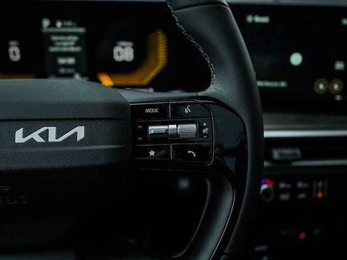 New 2026 Kia Sorento X-Line EX image 23