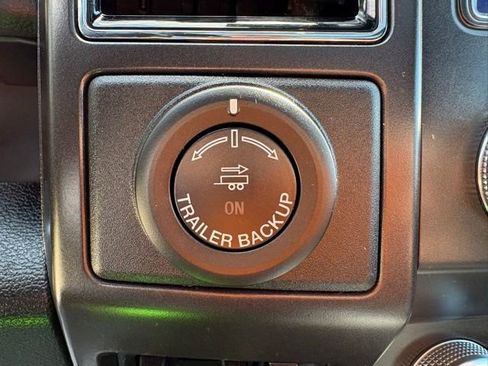 Used 2021 Ford Expedition Limited AWD/4WD image 21