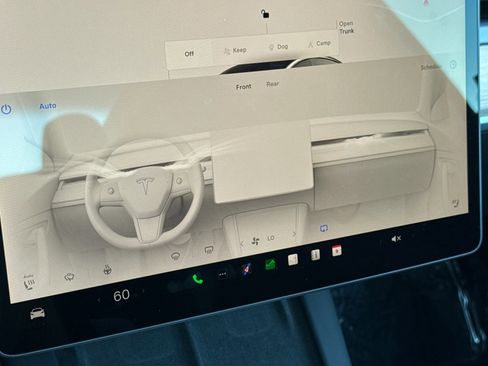 Used 2022 Tesla Model 3 image 17