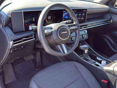 Used 2025 Hyundai Santa Cruz SE image 10