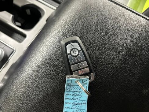 Used 2021 Ford Expedition XLT AWD/4WD image 25