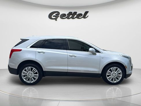 Used 2018 Cadillac XT5 Premium Luxury AWD/4WD image 4