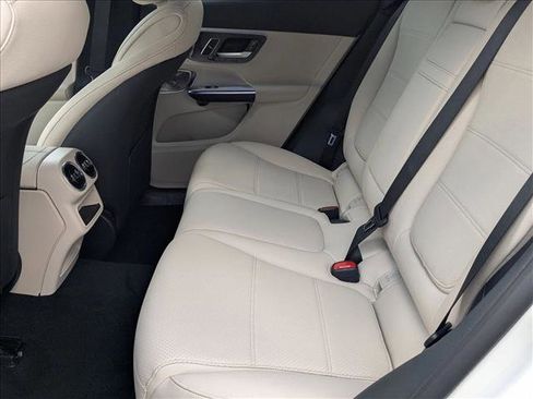 New 2026 Mercedes-Benz GLC 300 image 15