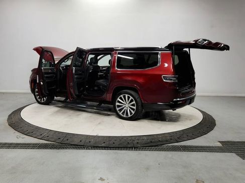 Used 2023 Jeep Grand Wagoneer L Series II image 13