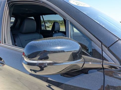 Used 2024 Honda Passport Black Edition image 11